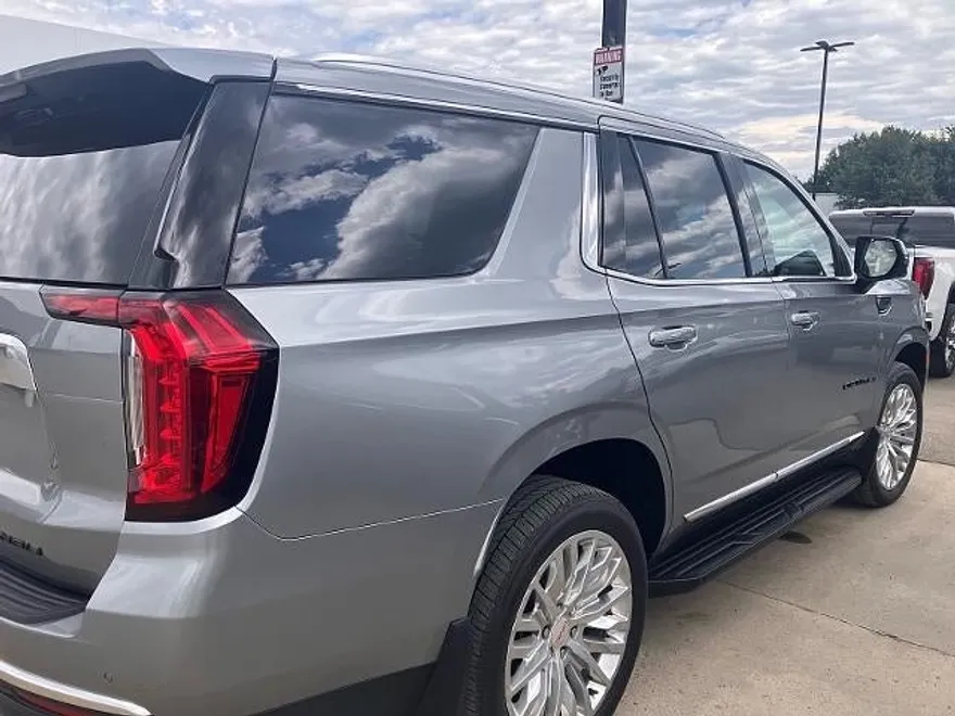 2023 Gmc Yukon Denali photo 1