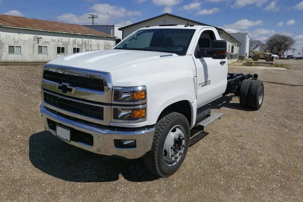 2024 Chevrolet Silverado 4500HD Work Truck photo 1