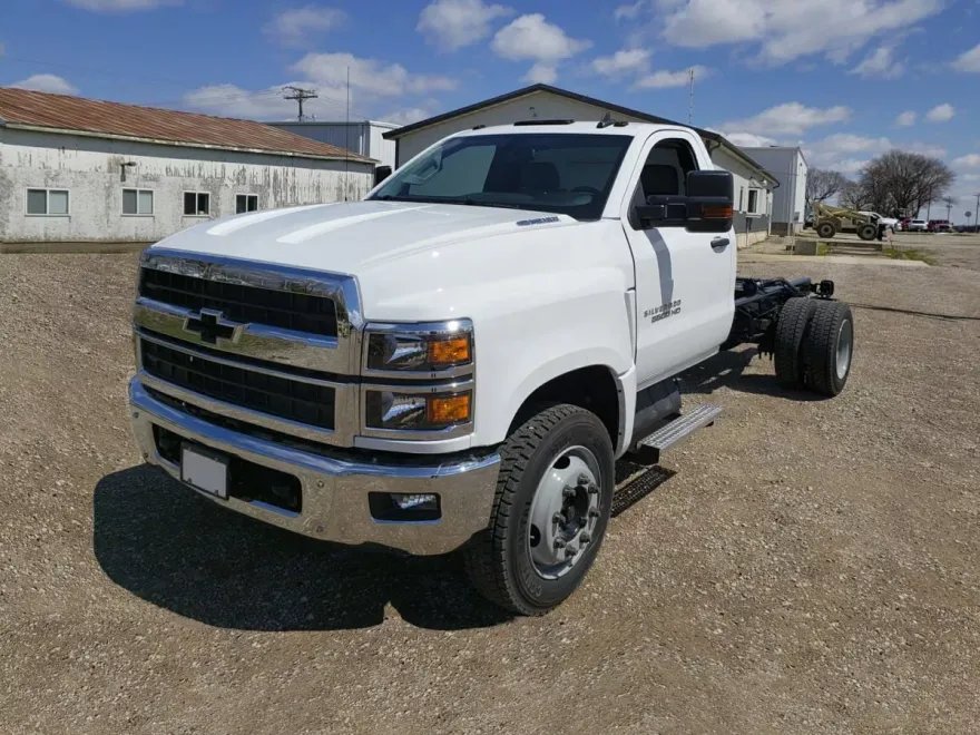 2024 Chevrolet Silverado 4500HD Work Truck photo 1