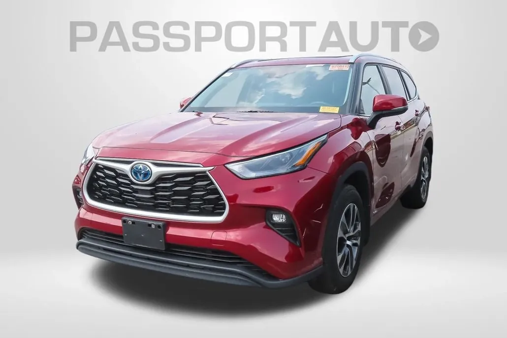 2023 Toyota Highlander Hybrid XLE photo 1