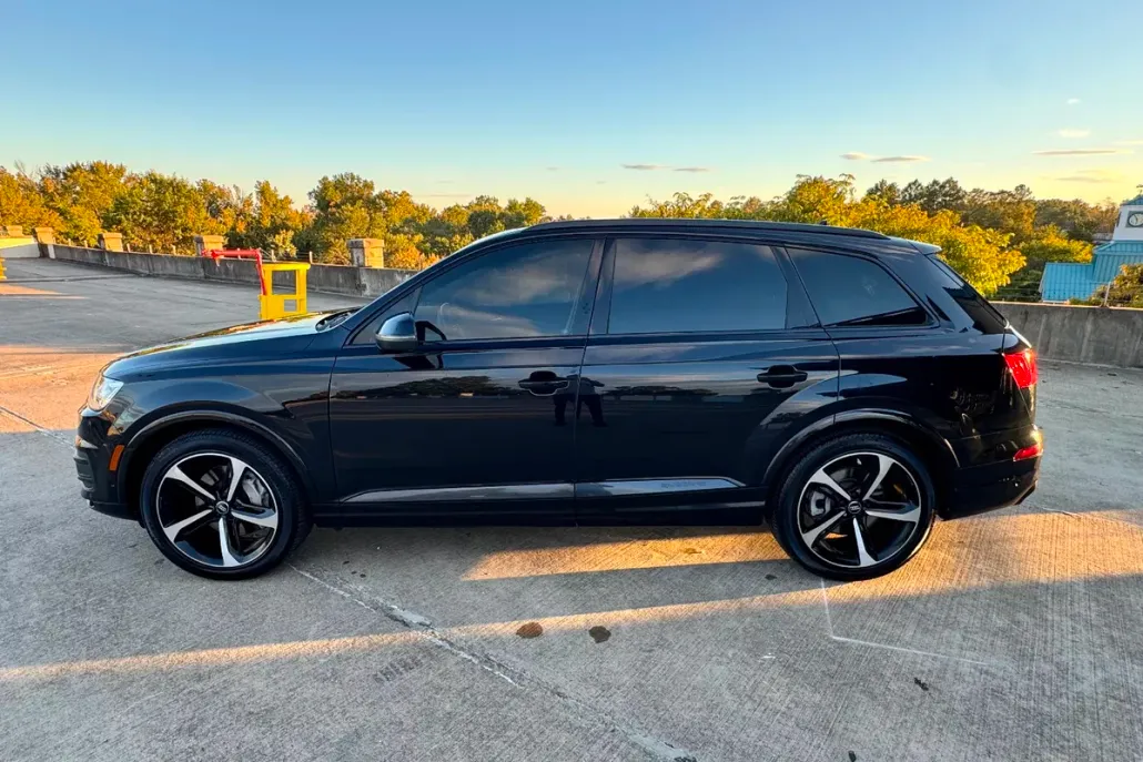 2019 Audi Q7 Prestige photo 1