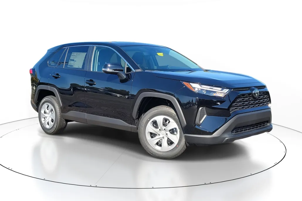 2025 Toyota RAV4 LE photo 1