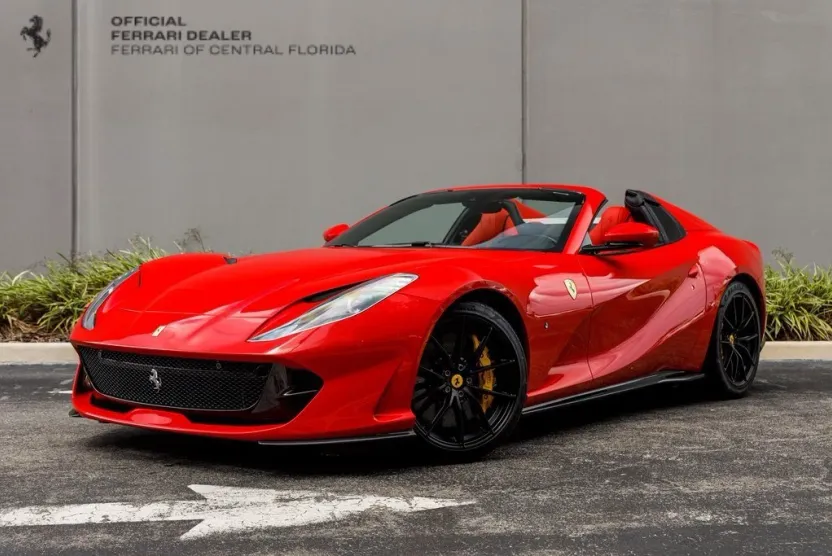2022 Ferrari 812 GTS photo 1