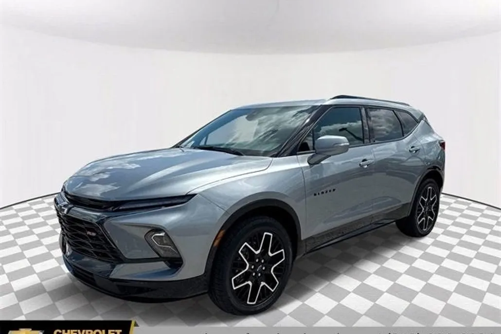 2025 Chevrolet Blazer RS photo 1