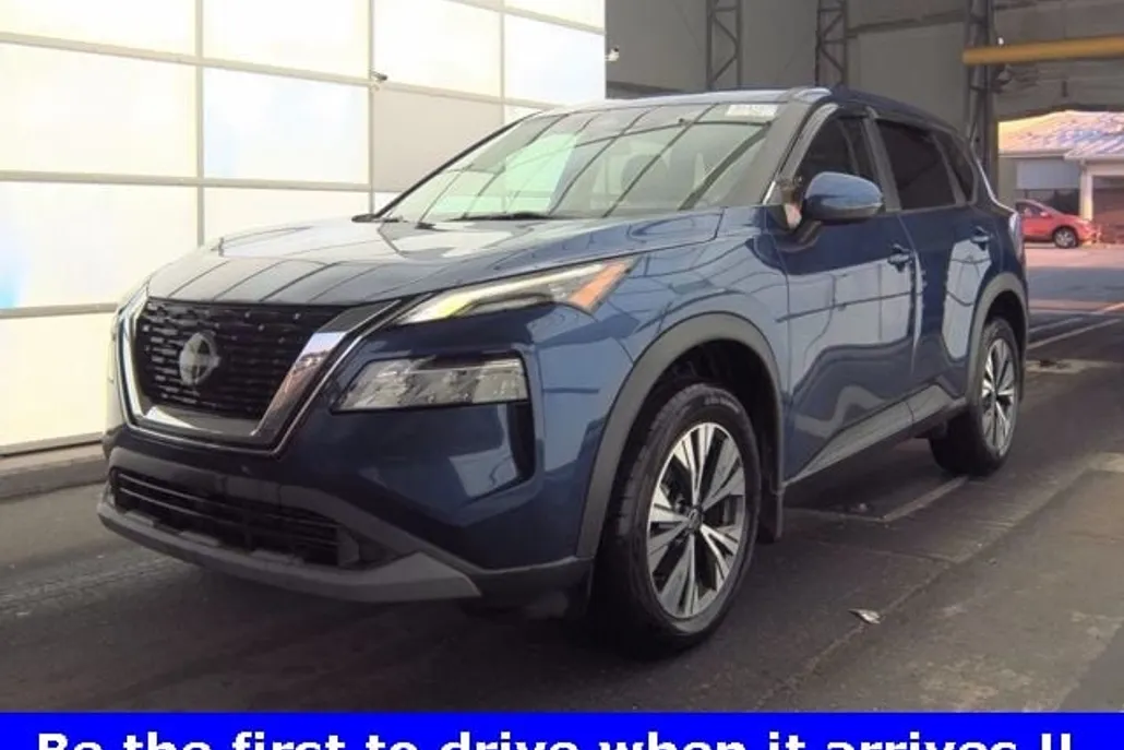 2022 Nissan Rogue SV photo 1