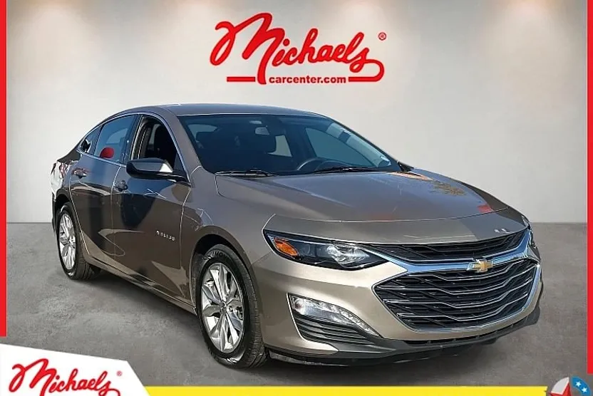 2022 Chevrolet Malibu 1LT photo 1