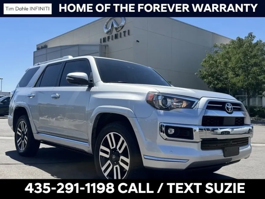 2023 Toyota 4Runner Limited photo 1