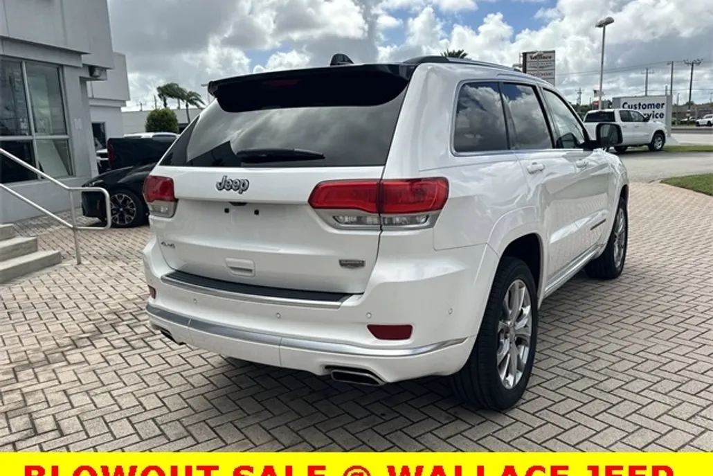 2021 Jeep Grand Cherokee Summit photo 1