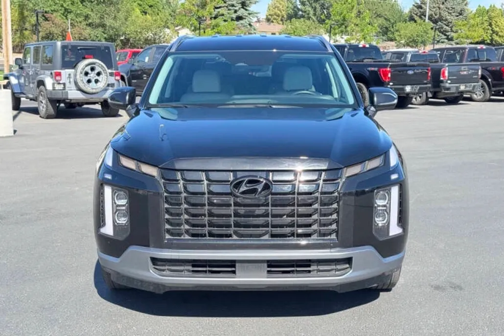 2025 Hyundai Palisade SEL photo 1
