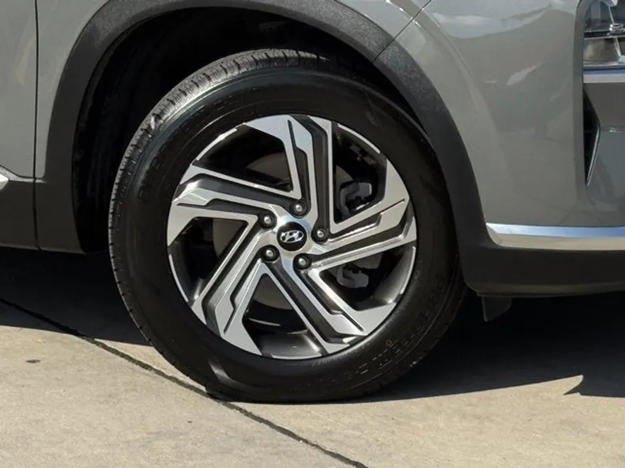 2022 Hyundai Santa Fe SEL Premium photo 1
