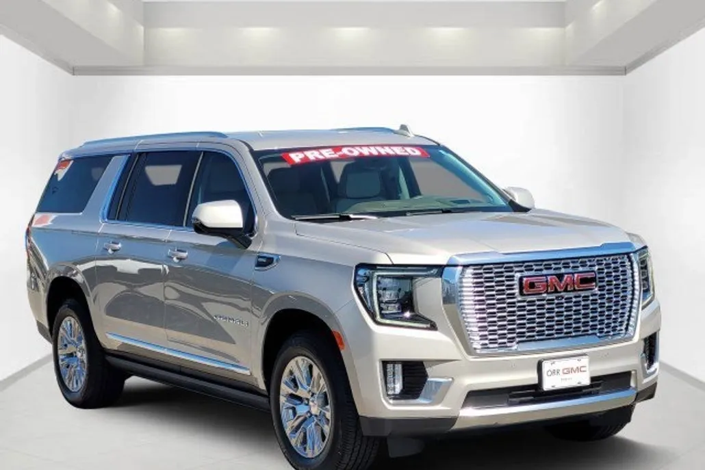 2023 Gmc Yukon XL Denali photo 1