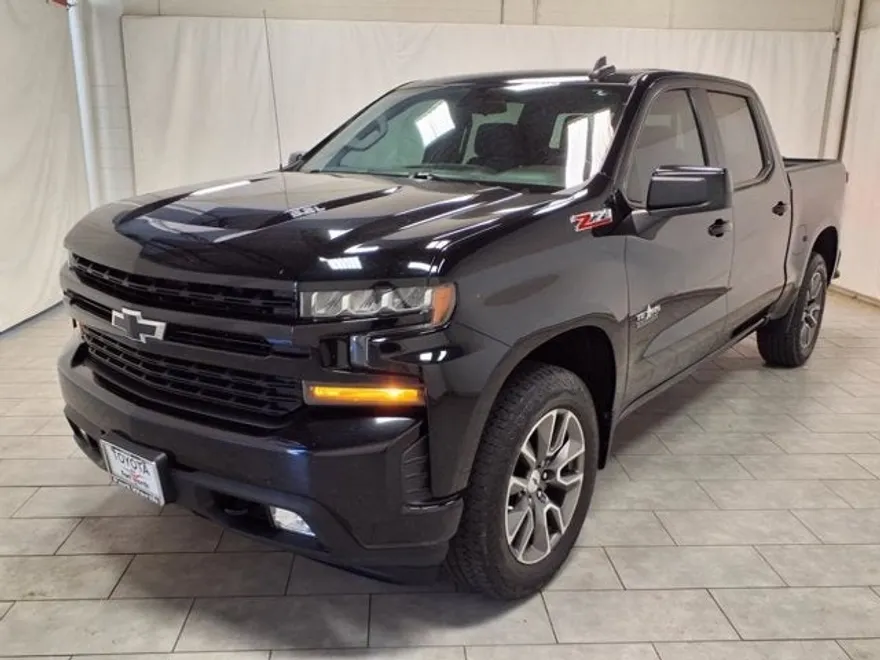2022 Chevrolet Silverado 1500 RST photo 1