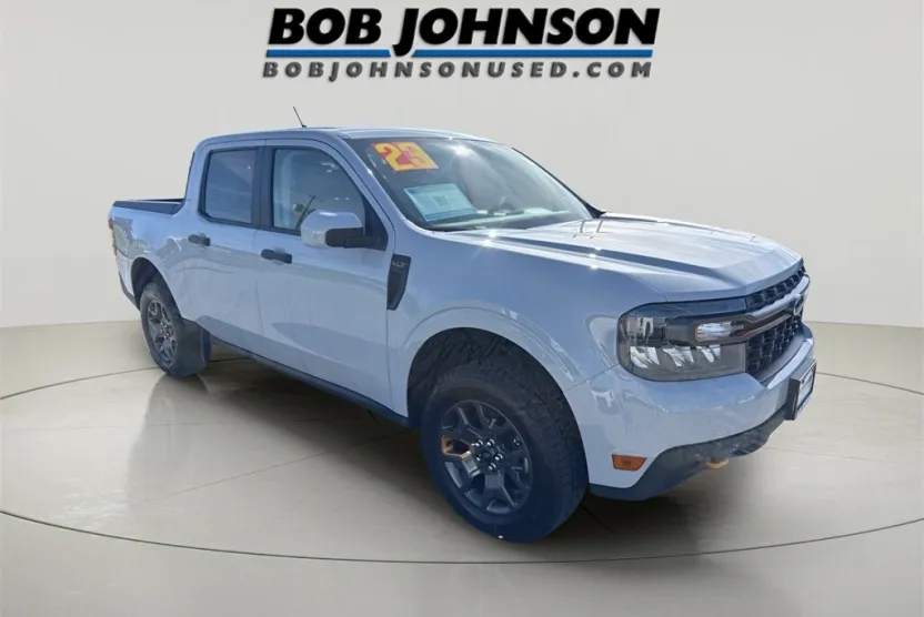 2023 Ford Maverick XLT photo 1