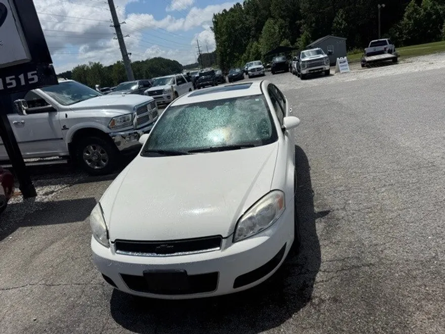 2008 Chevrolet Impala SS photo 1
