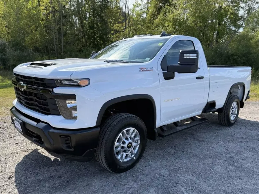 2026 Chevrolet Silverado 2500HD Work Truck photo 1