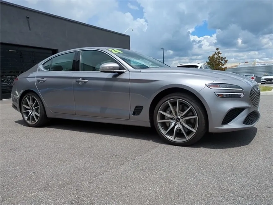 2024 Genesis G70 2.5T photo 1
