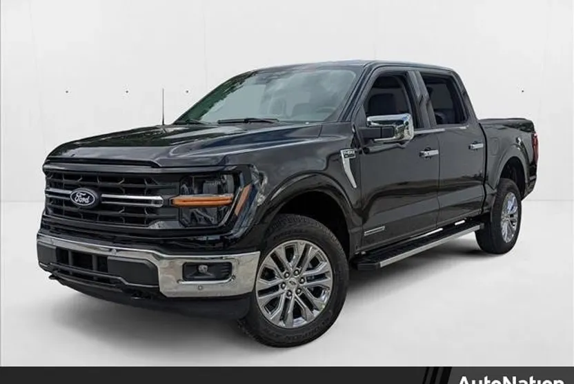 2025 Ford F-150 XLT photo 1