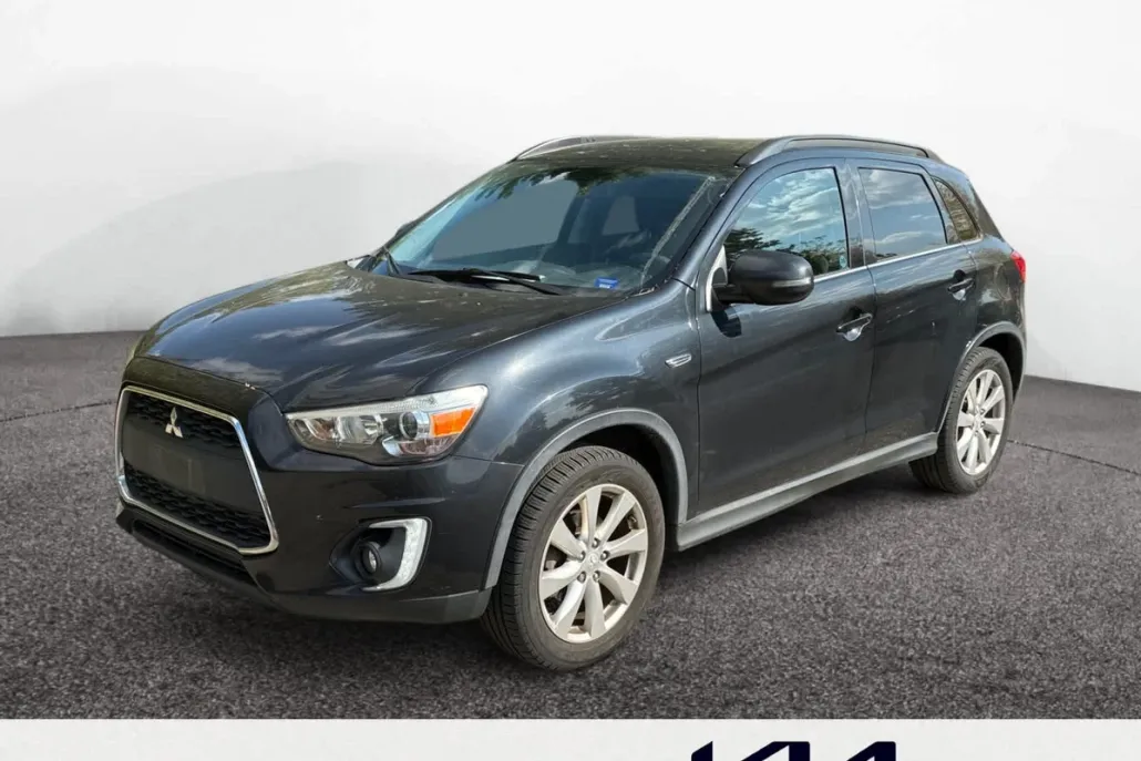 2015 Mitsubishi Outlander Sport GT photo 1