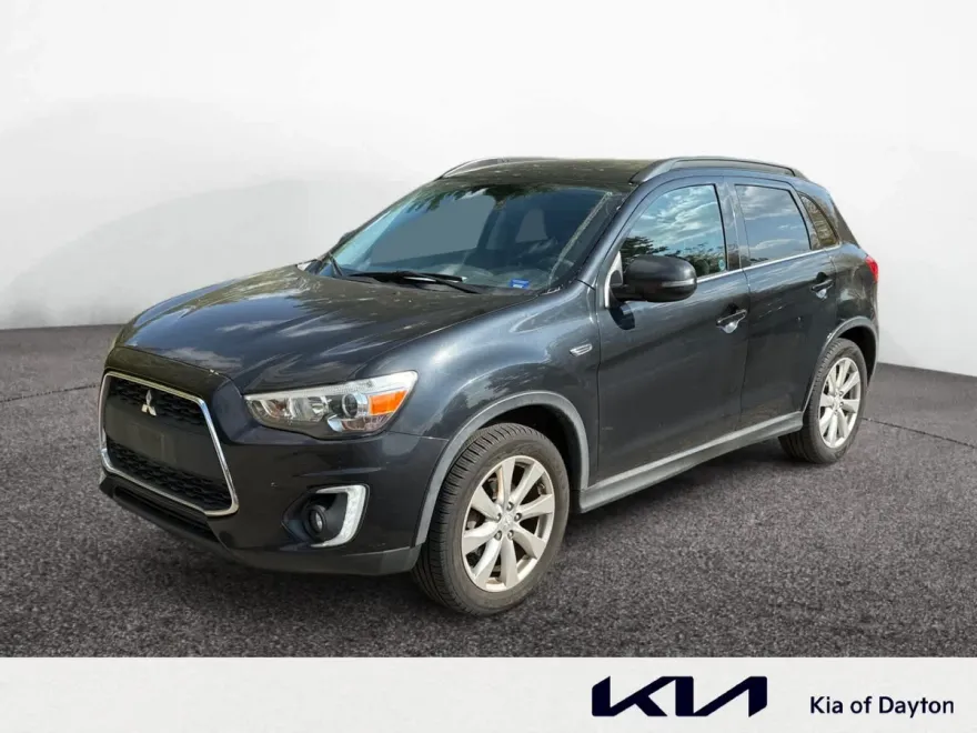 2015 Mitsubishi Outlander Sport GT photo 1