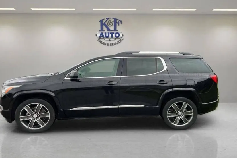 2019 Gmc Acadia Denali photo 1