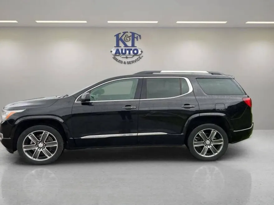 2019 Gmc Acadia Denali photo 1