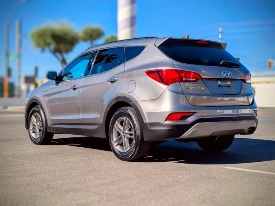 2017 Hyundai Santa Fe Value Premium Sport 2.0T Base photo 1