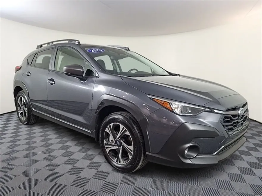 2025 Subaru Crosstrek Premium photo 1