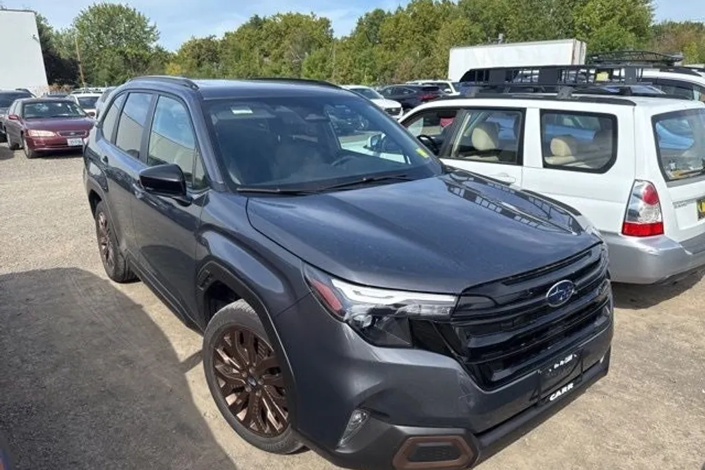 2025 Subaru Forester Sport photo 1