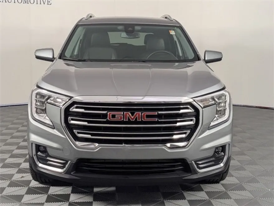2024 Gmc Terrain SLT photo 1