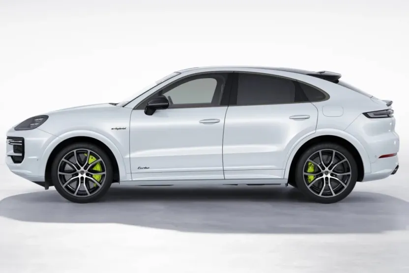 2025 Porsche Cayenne Turbo E-Hybrid photo 1
