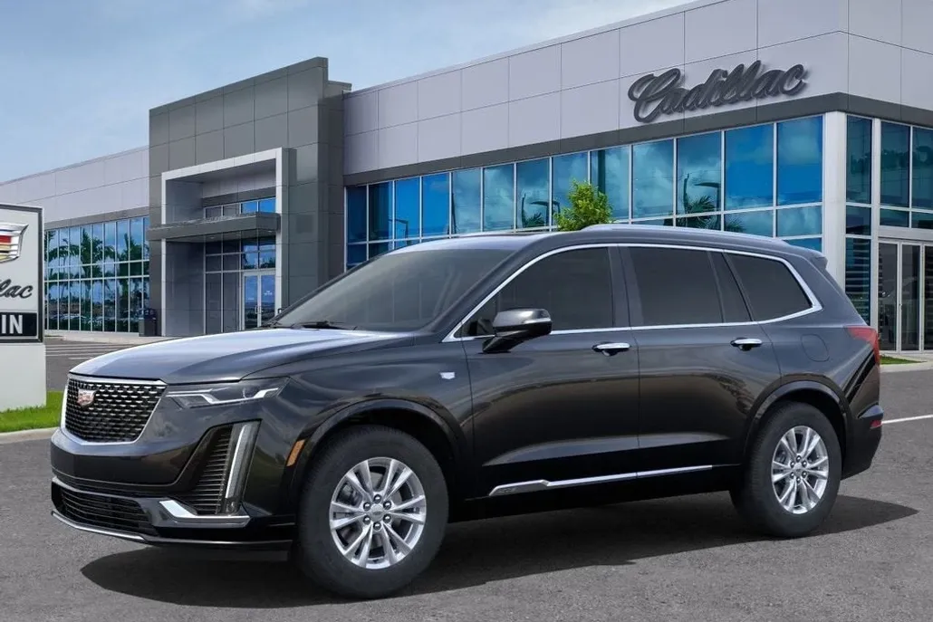 2025 Cadillac XT6 Luxury photo 1