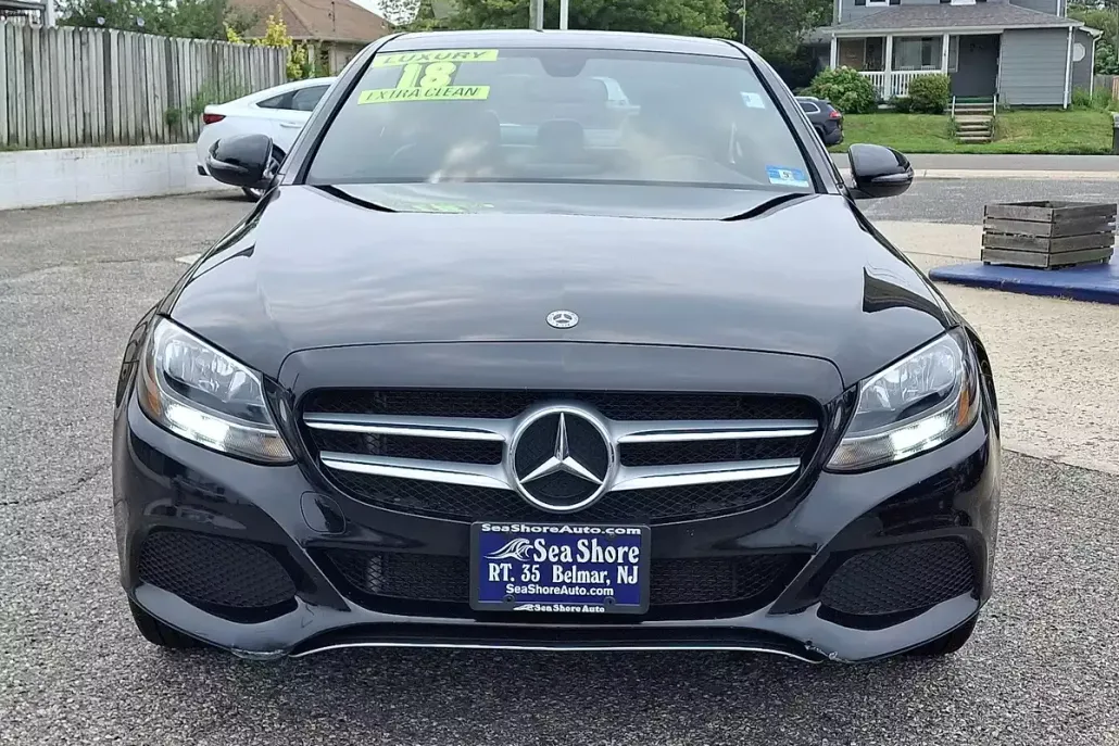 2018 Mercedes Benz C 300 4MATIC photo 1