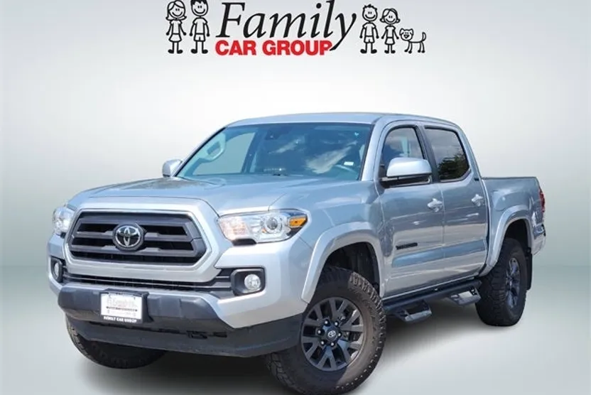 2023 Toyota Tacoma SR5 V6 photo 1