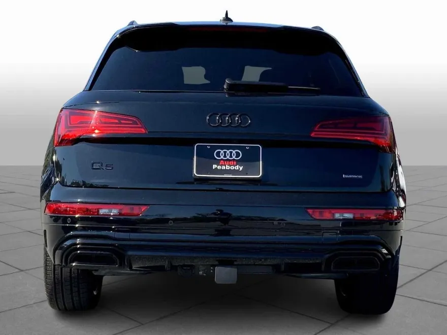 2024 Audi Q5 S line Premium Prestige photo 1
