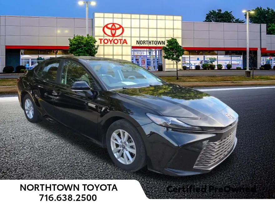 2025 Toyota Camry LE photo 1