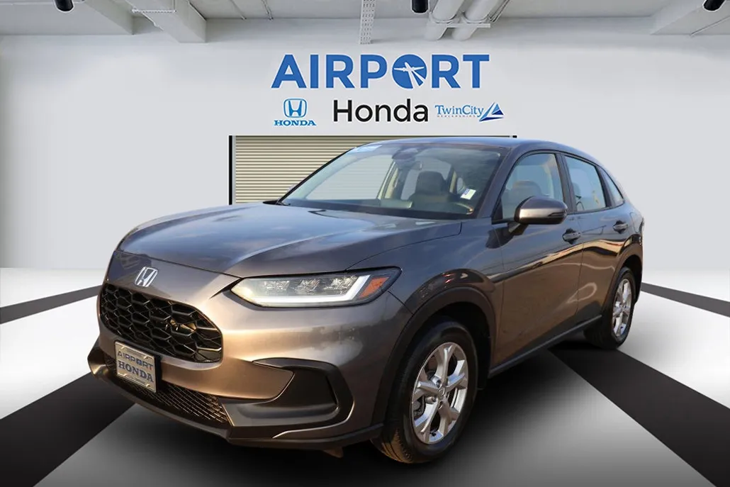 2025 Honda HR-V LX photo 1