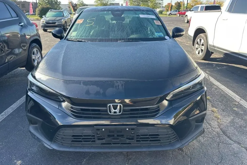 2022 Honda Civic Sport photo 1