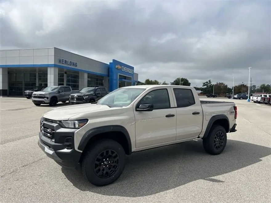 2026 Chevrolet Colorado Trail Boss photo 1