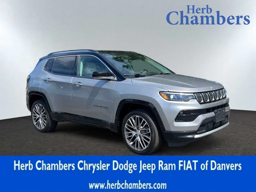 2022 Jeep Compass Limited photo 1