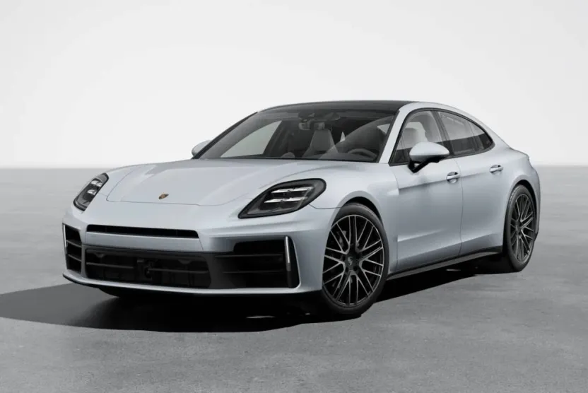 2026 Porsche Panamera 4 photo 1