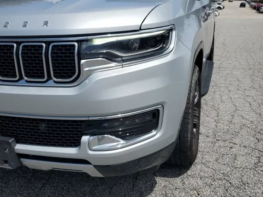 2024 Jeep Wagoneer Series II photo 1