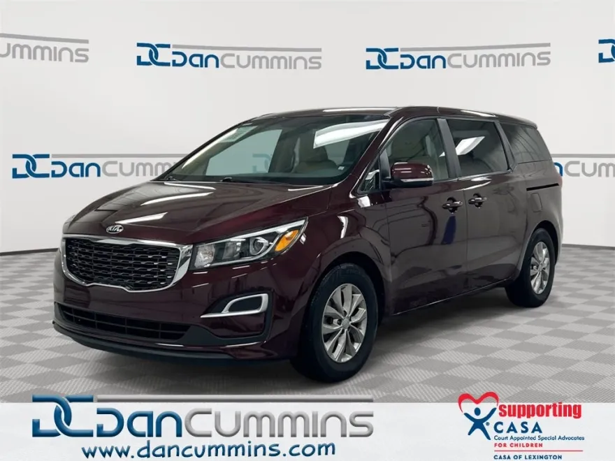 2020 Kia Sedona LX photo 1