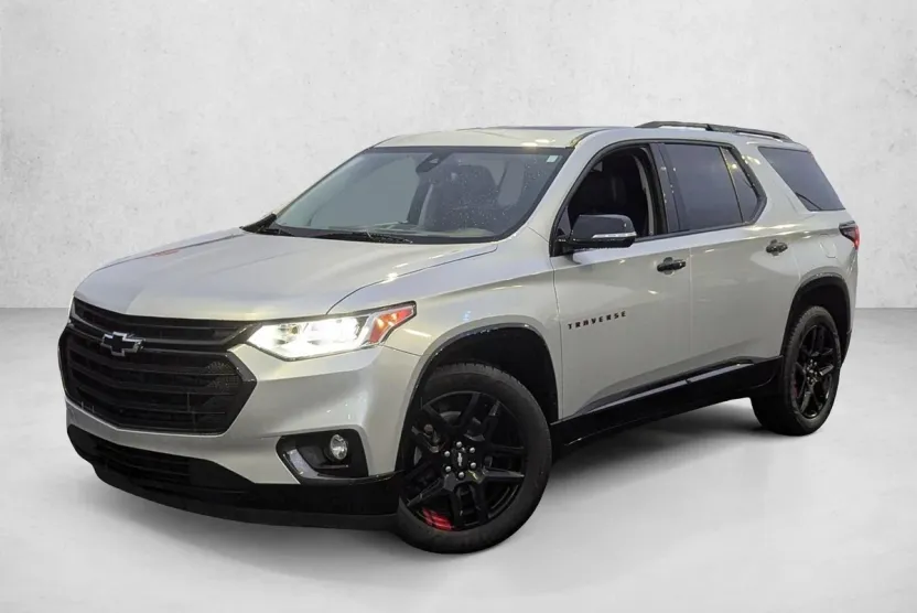 2019 Chevrolet Traverse Premier photo 1