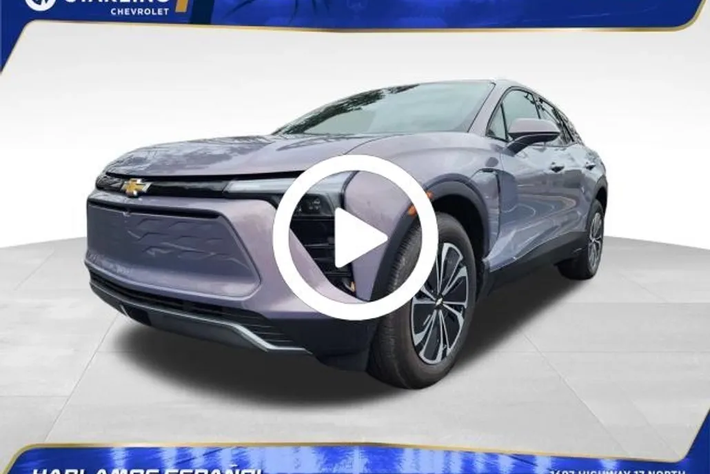 2025 Chevrolet Blazer EV photo 1