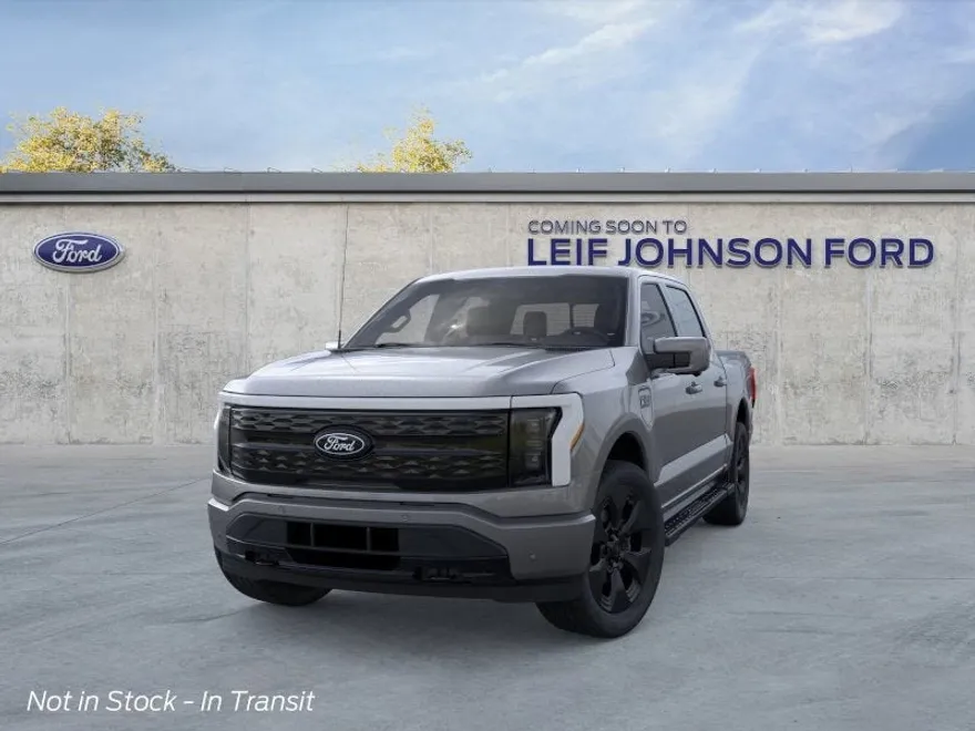 2025 Ford F-150 Lightning Platinum photo 1