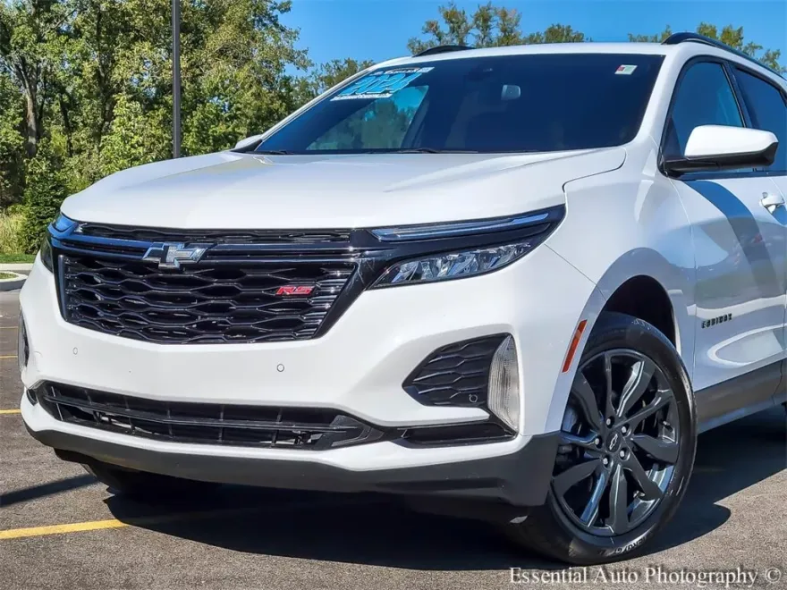 2024 Chevrolet Equinox RS photo 1