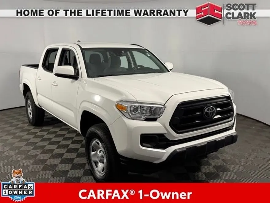 2023 Toyota Tacoma SR V6 photo 1