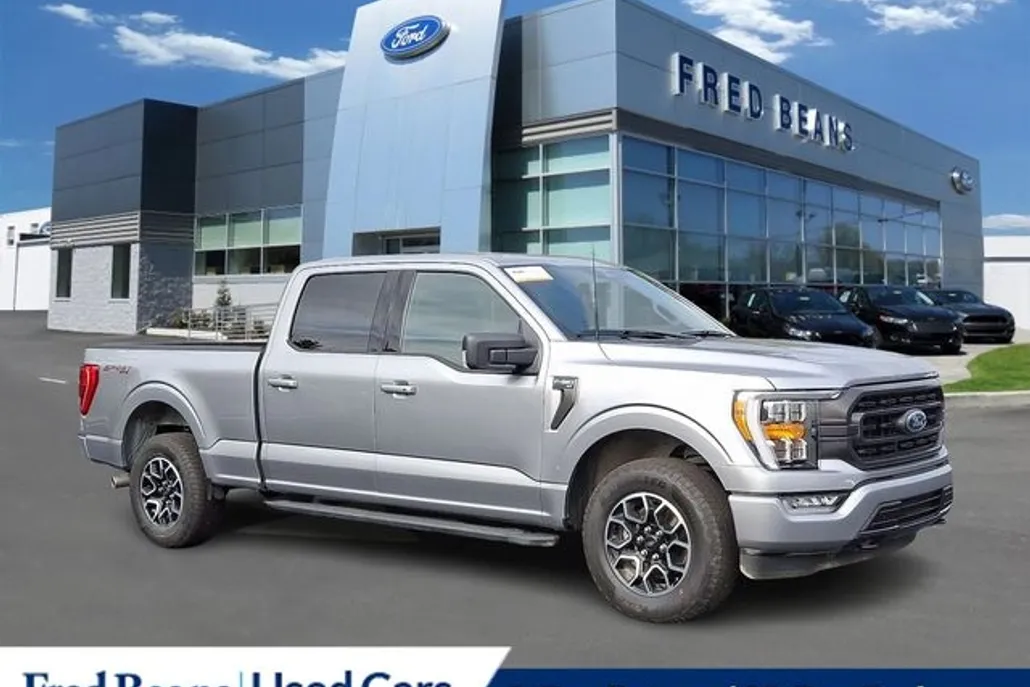 2023 Ford F-150 XLT photo 1