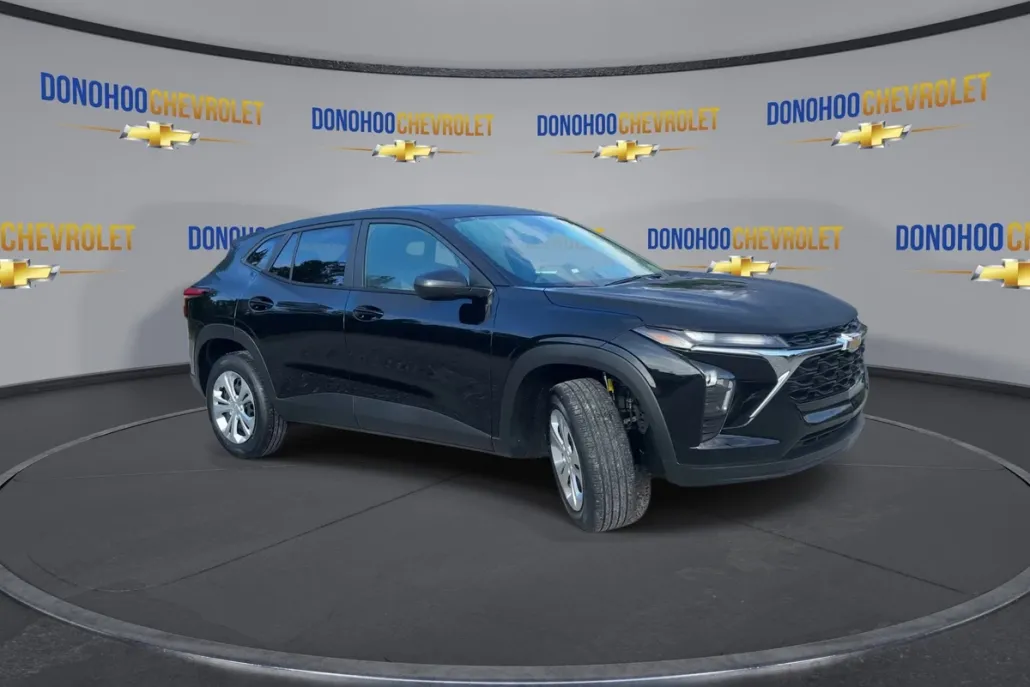 2026 Chevrolet Trax LS photo 1