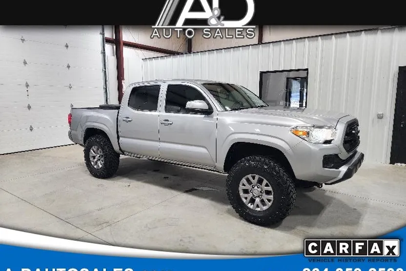 2018 Toyota Tacoma SR photo 1